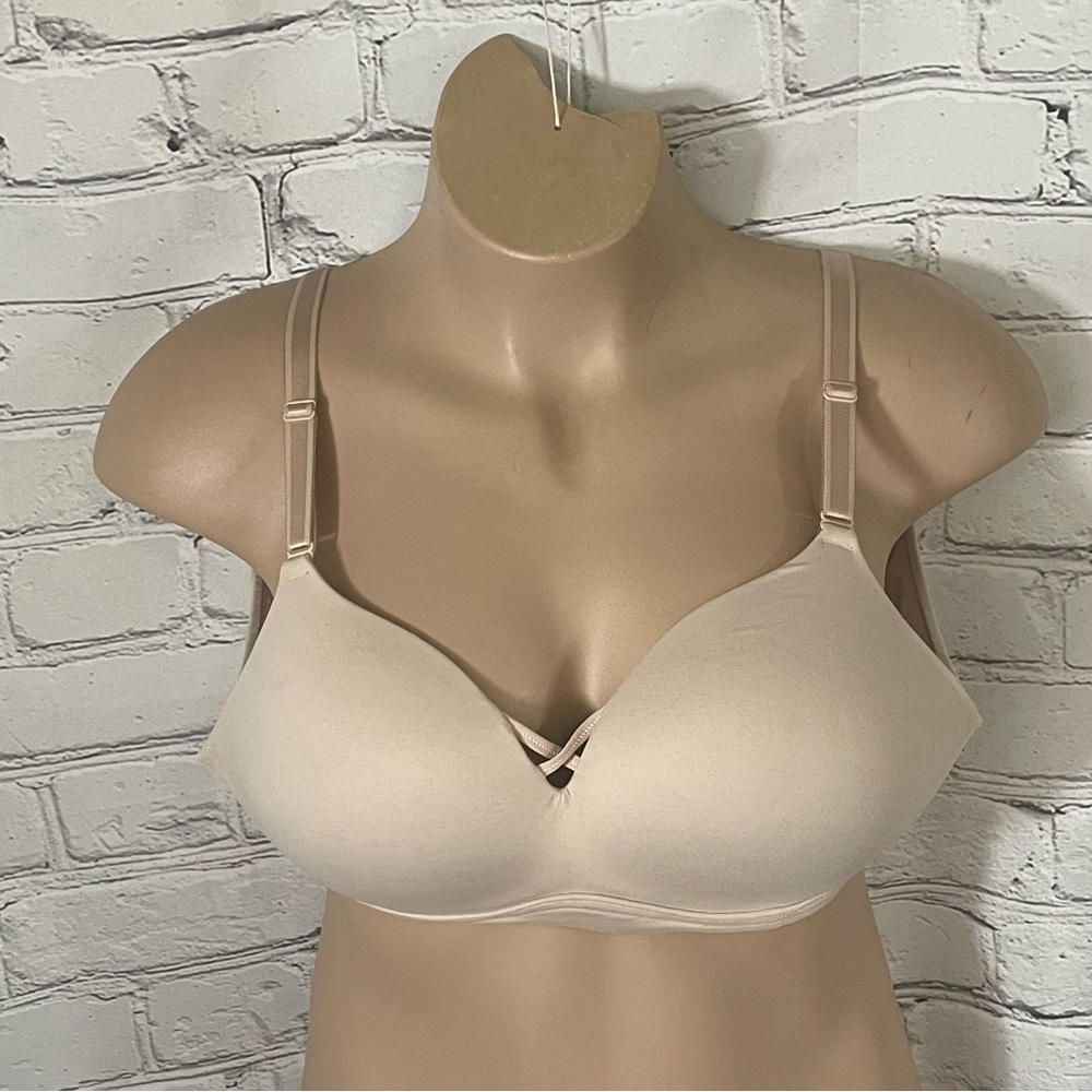 Women’s Torrid Curve Size 42B Beige Push-Up Wire-Free Bra